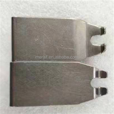 Tipo di titanio di saldatura accessori di titanio del dito L o di V di Wave della fornace della latta dell'artiglio della catena di trasporto dell'artiglio