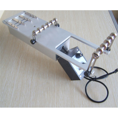 Alimentatore del tubo dell'alimentatore 3 del bastone dell'alimentatore di vibrazione di Yamaha per la scelta di SMT ed il posto 220v a macchina 24v