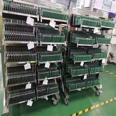 Quattro ruote SS201 convogliano la larghezza 3mm del carretto del PWB di ESD per il bordo di PC